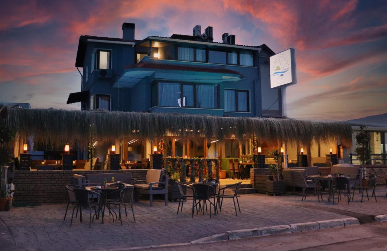 Trend Cesmealti Hotel & Lounge Izmir Bagian luar foto