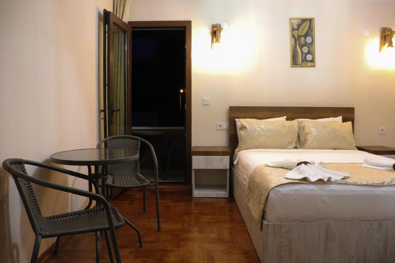 Trend Cesmealti Hotel & Lounge Izmir Bagian luar foto
